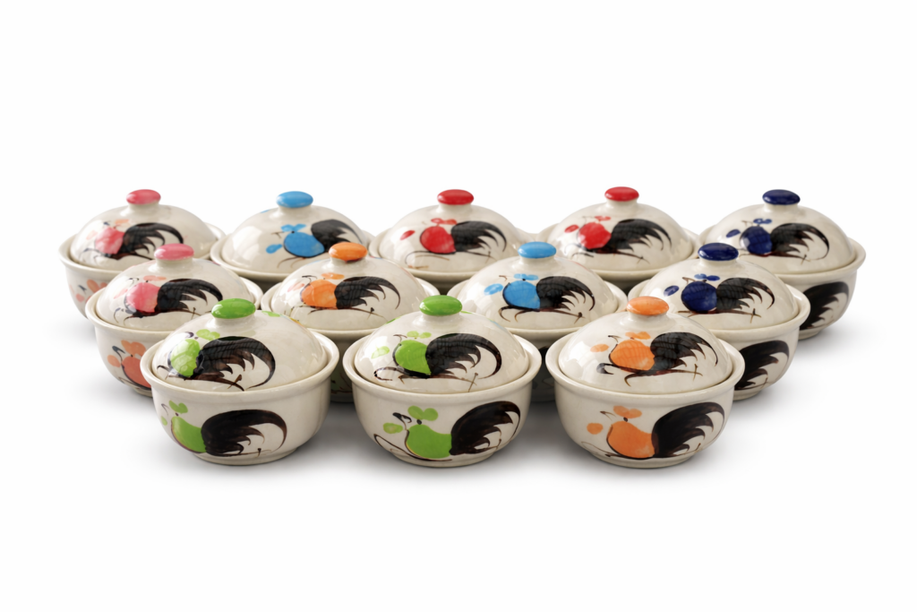 4.2" Chicken Design Covered Bowl