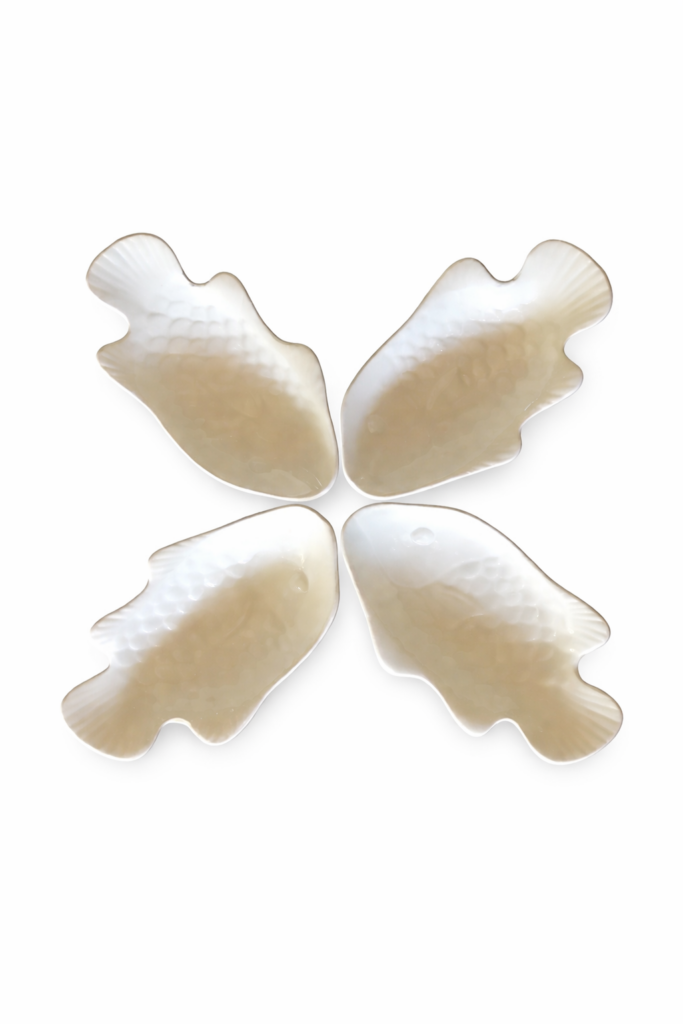 Fish shaped dipping bowl