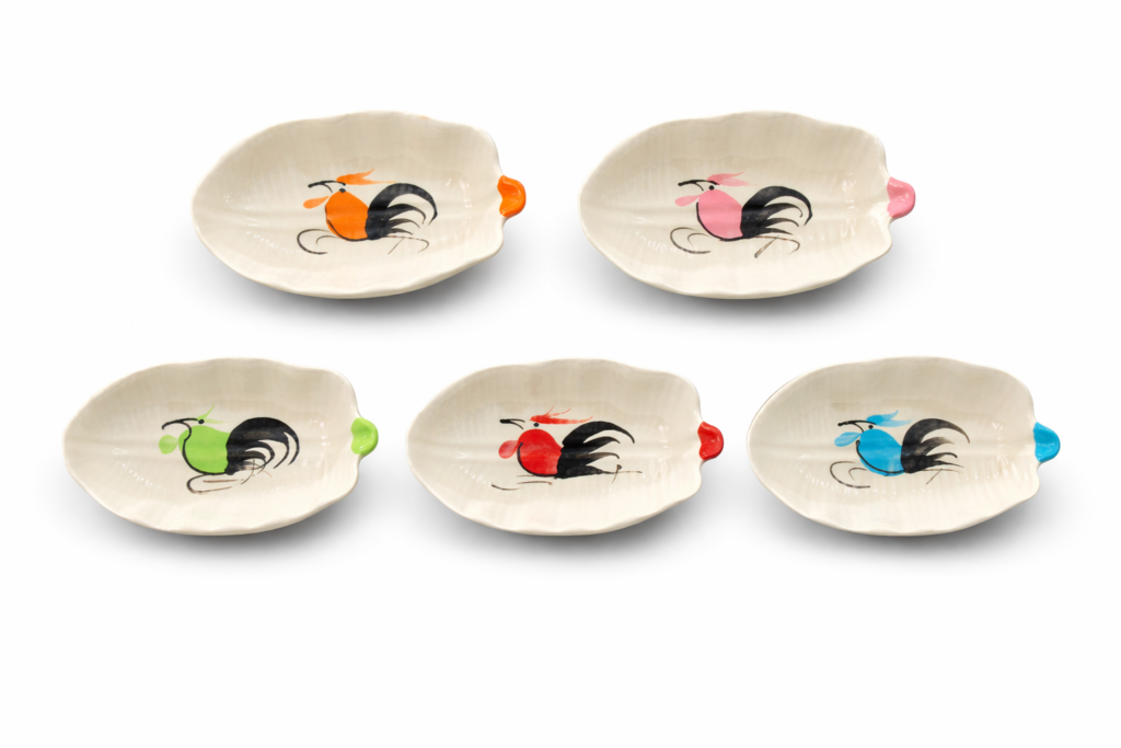 Plant shaped and chicken design dipping bowl
